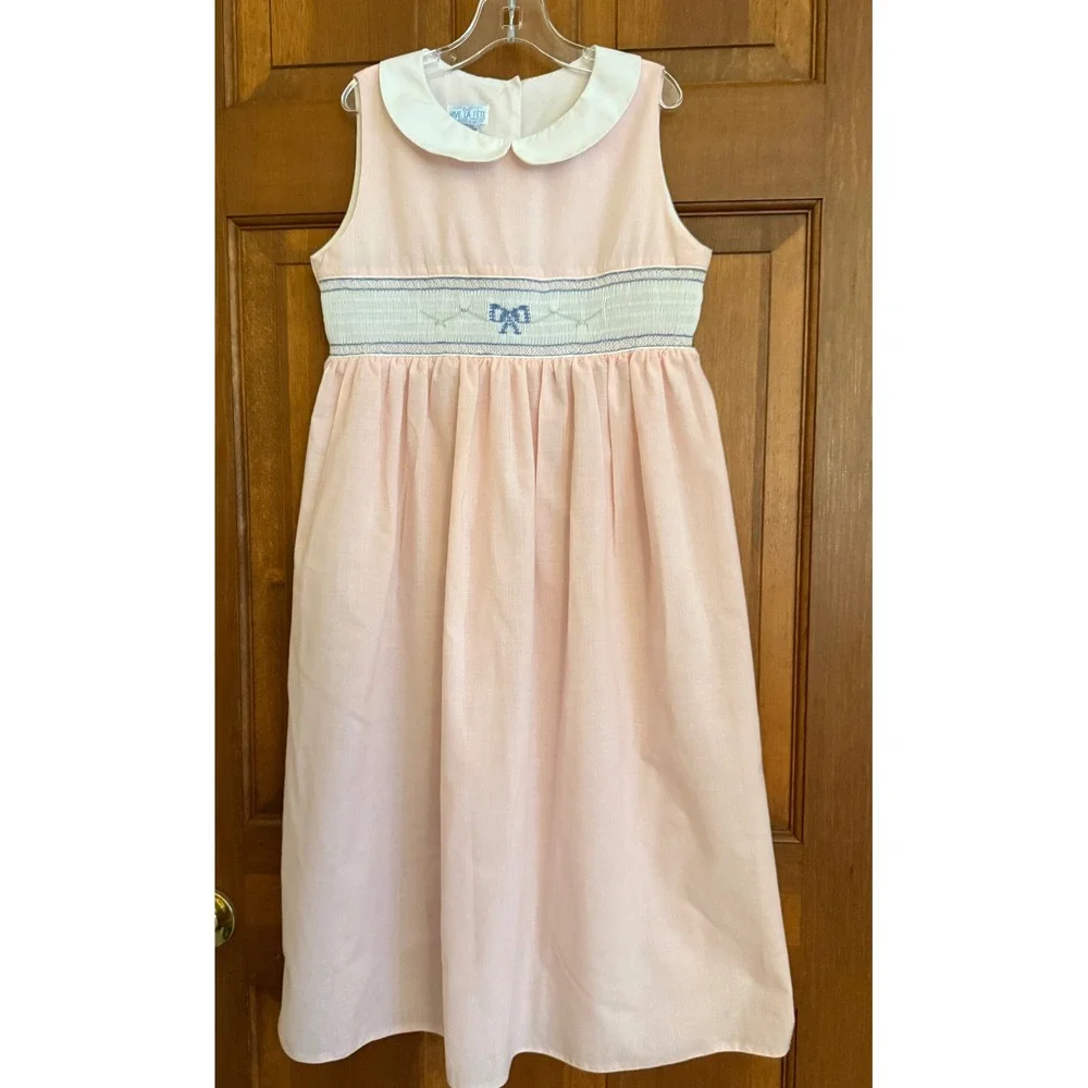 Vive La Fete Hand-Smocked Sleeveless Dress Girls Size 8 Pink/White Embroidered
